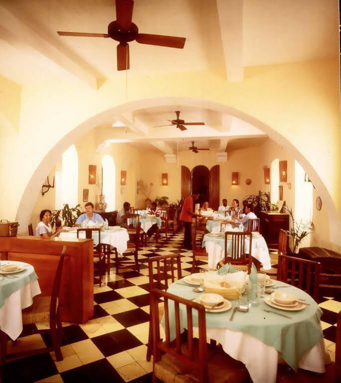 Hôtel du Roi Christophe Cap-Haïtien Exterior foto